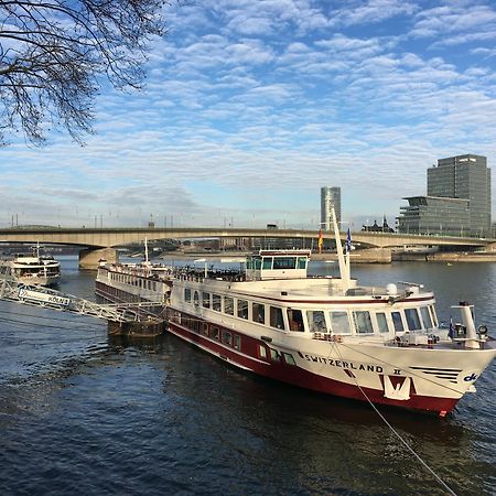 Knm Ms Switzerland I - Dusseldorf Hotel Bagian luar foto